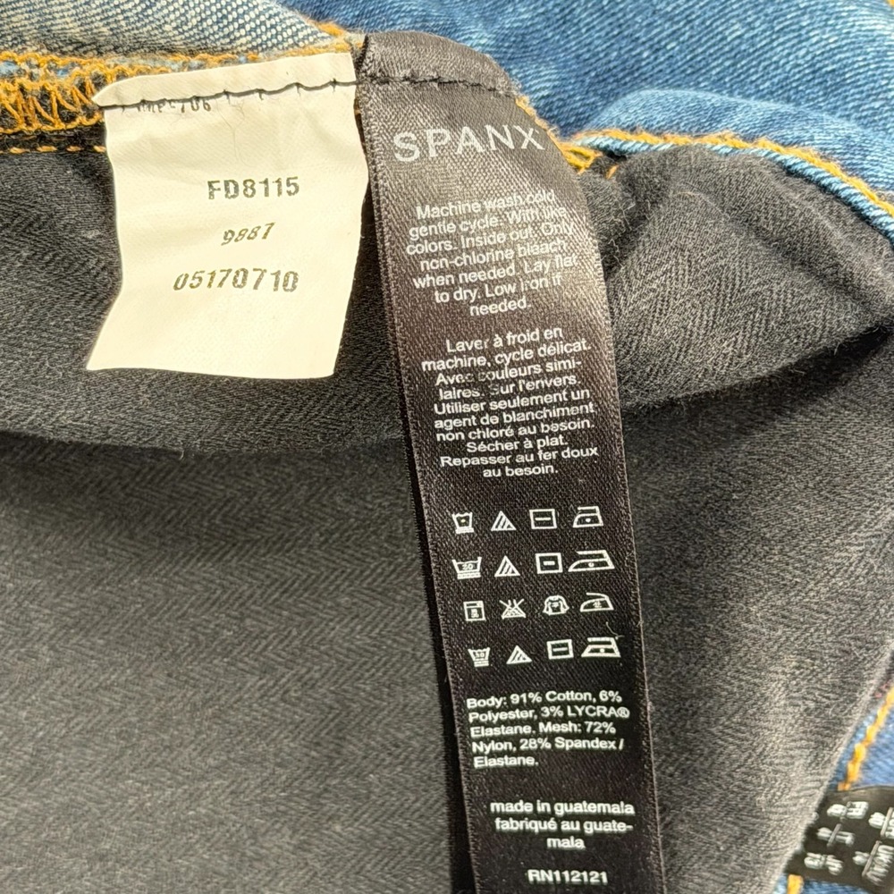 Spanx 5-Pocket Boyfriend Jeans Womens 29 Blue Medium Wash Straight Leg FD8115 - Picture 7 of 8